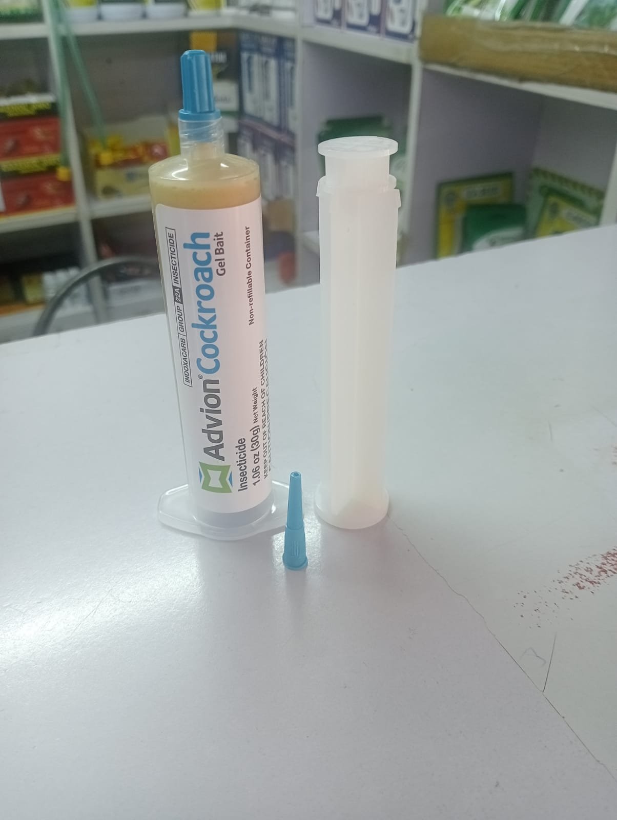 Advion Cockroach Gel